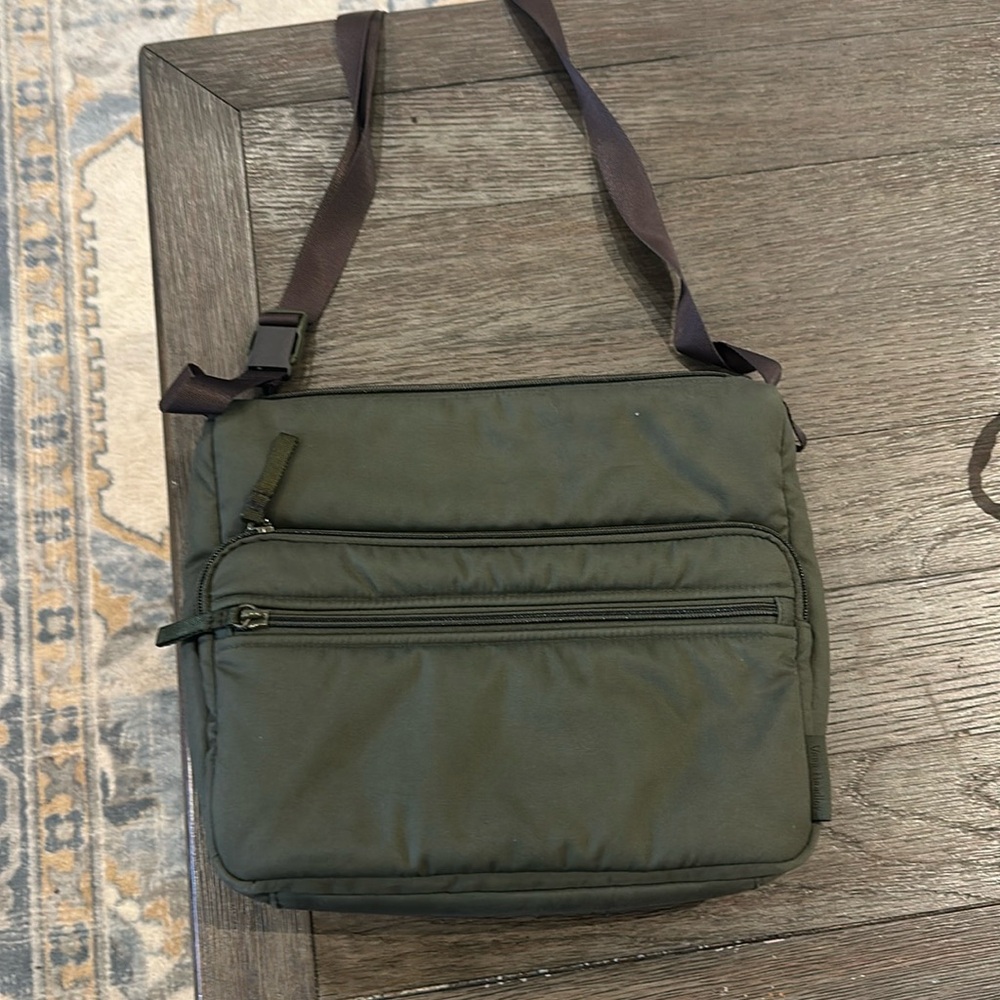 Vera Bradley large crossbody